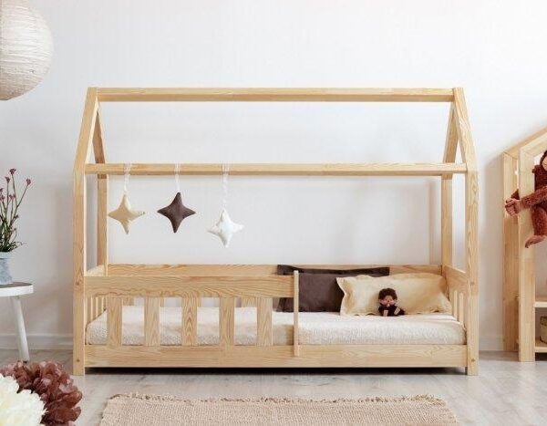 Du suchst ein tolles Kinderbett, Hausbett, Holzbett, Spielbett für Dein Kind zum Schlafen, Spielen und Klettern?Dann schau doch hier mal rein