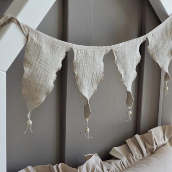 Girlande Dreieck Beige Mit Goldenen Punkten