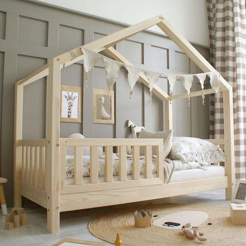 Du suchst ein tolles Kinderbett, Hausbett, Holzbett, Spielbett für Dein Kind zum Schlafen, Spielen und Klettern?Dann schau doch hier mal rein